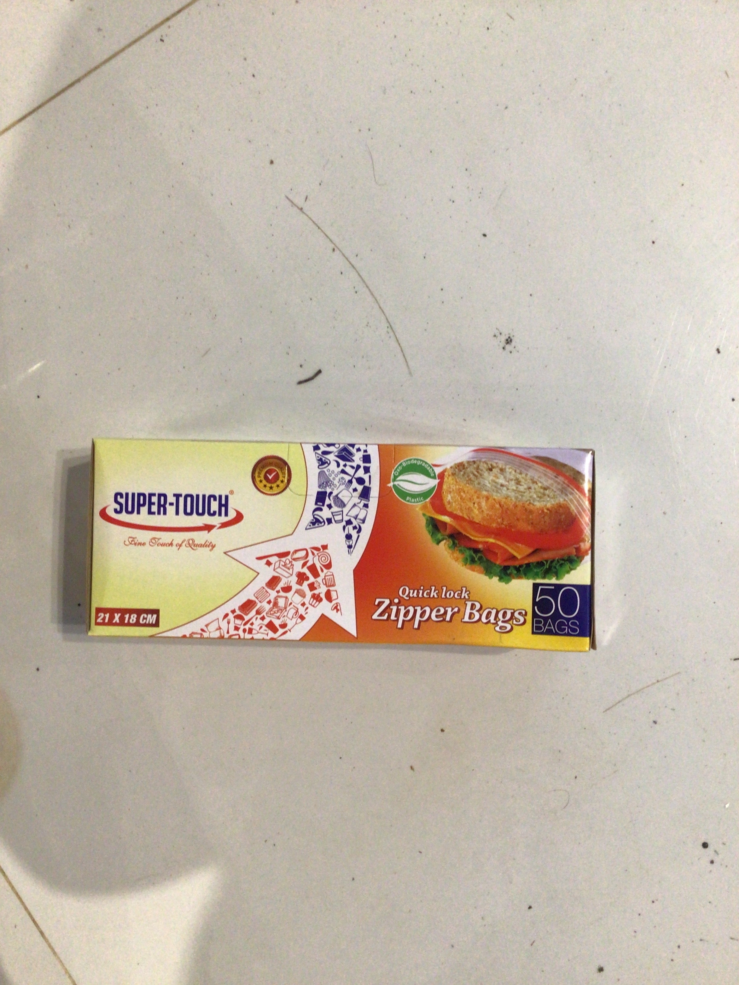 Super Touch Zipper Bags (21 x 18cm)